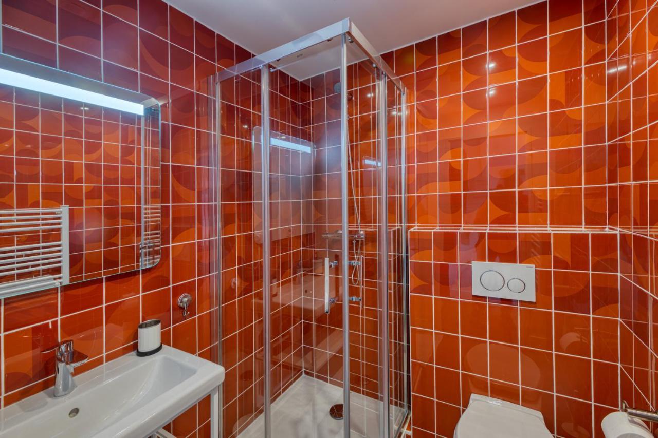 Five To Sete Hotell Exteriör bild